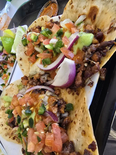 El Bebo's street tacos & hotdogs